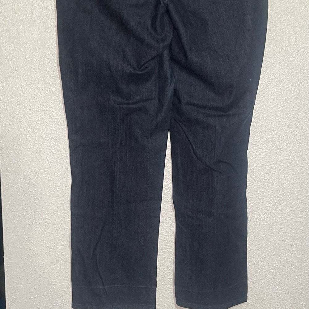 L.L bean women’s dark blue favorite fit curvy jeans size 14 M/T - Picture 4 of 9